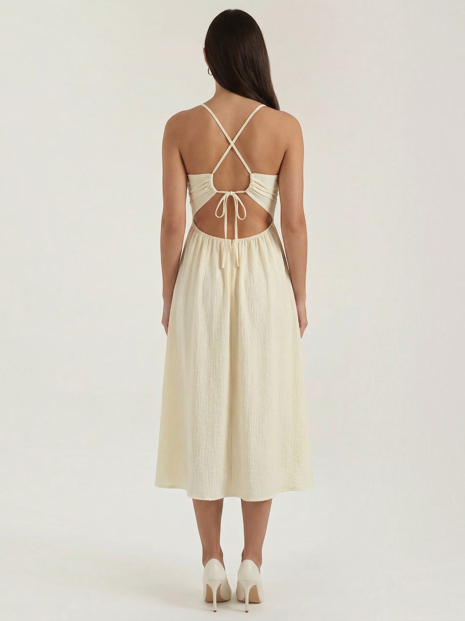 Robe femme col halter découpe midi texture froissée – Image 4