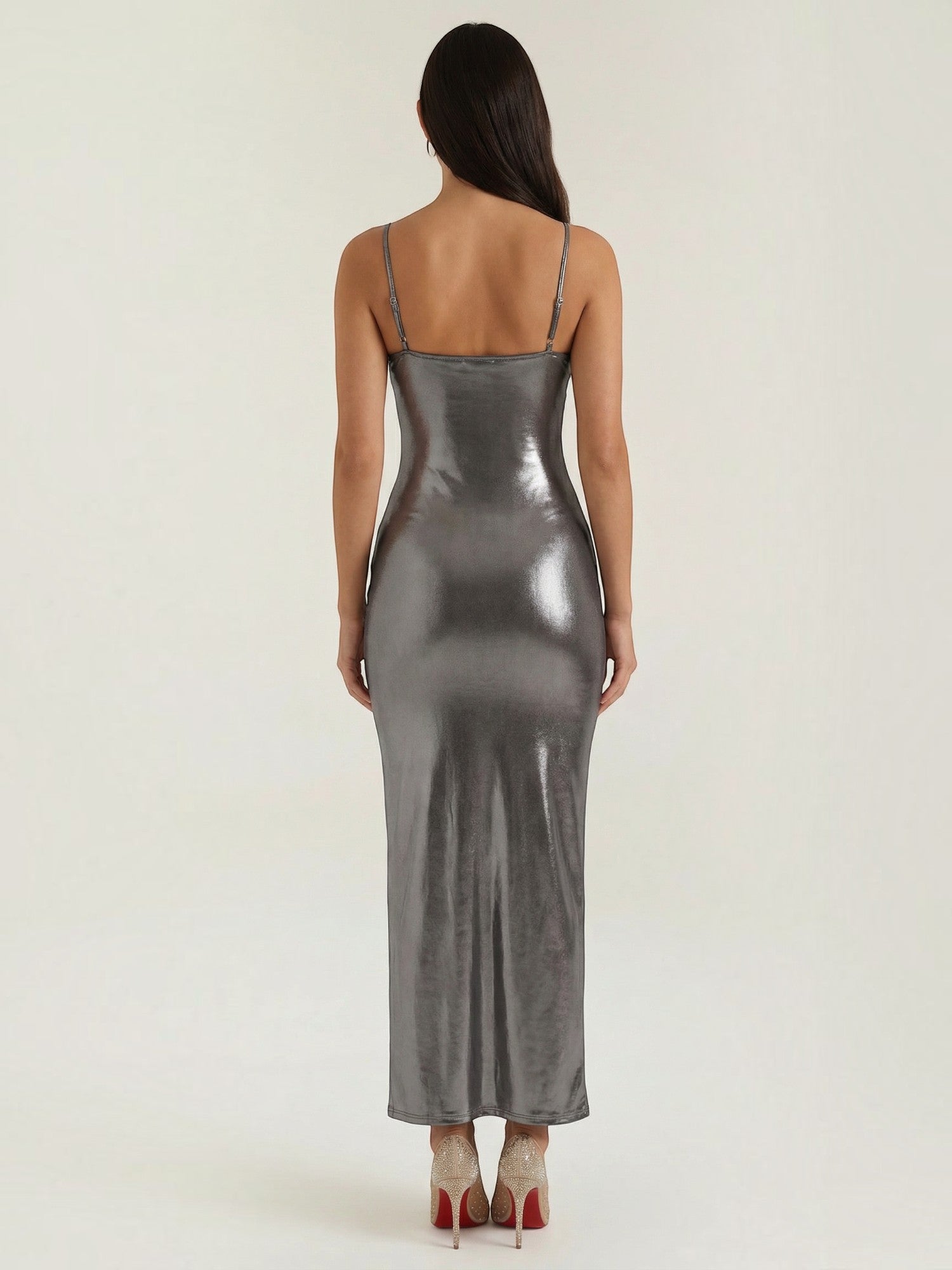 Robe femme soirée métallisée à fines bretelles – Image 9