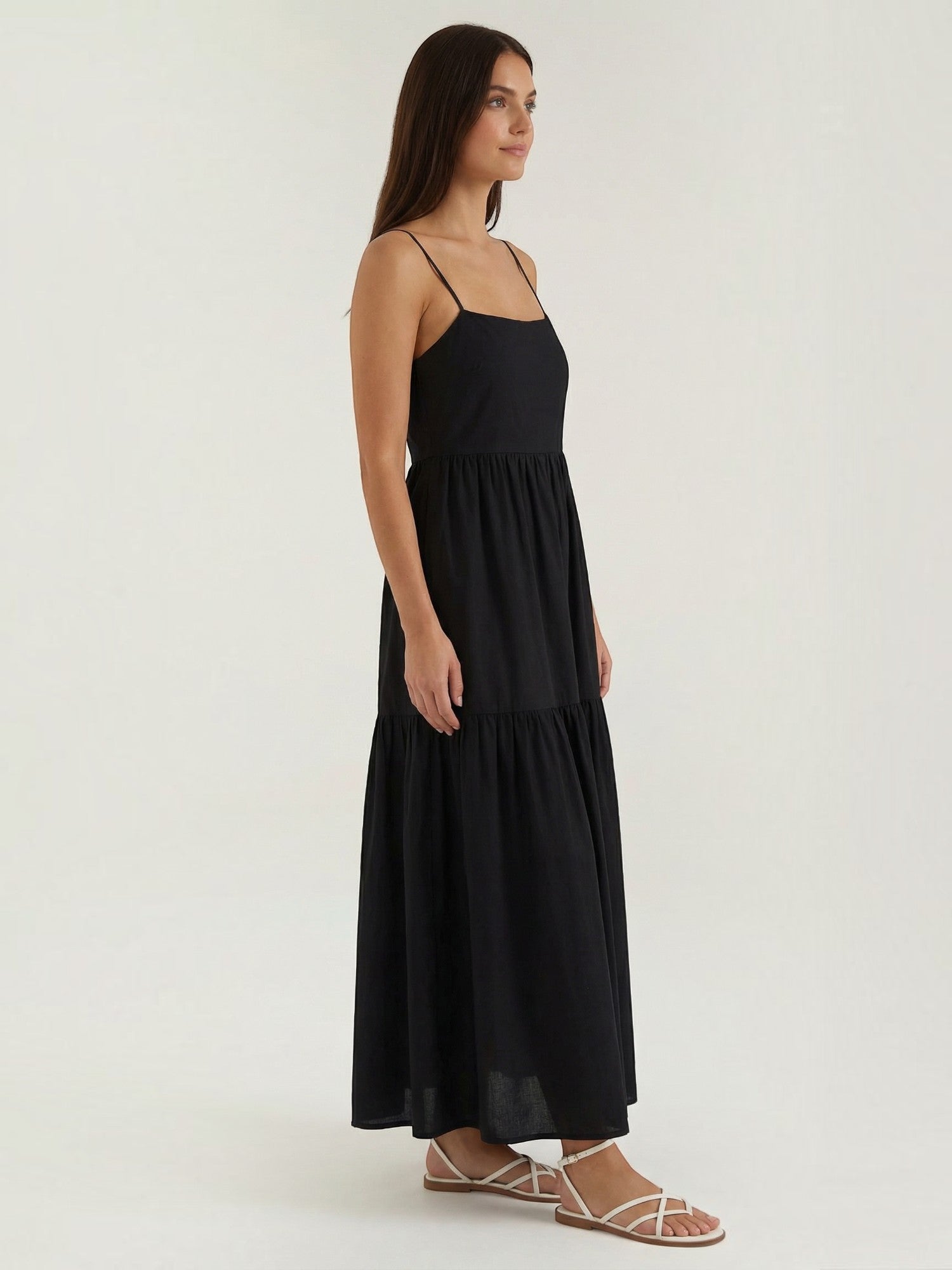 Robe femme longue encolure carrée bretelles fines fluide – Image 2