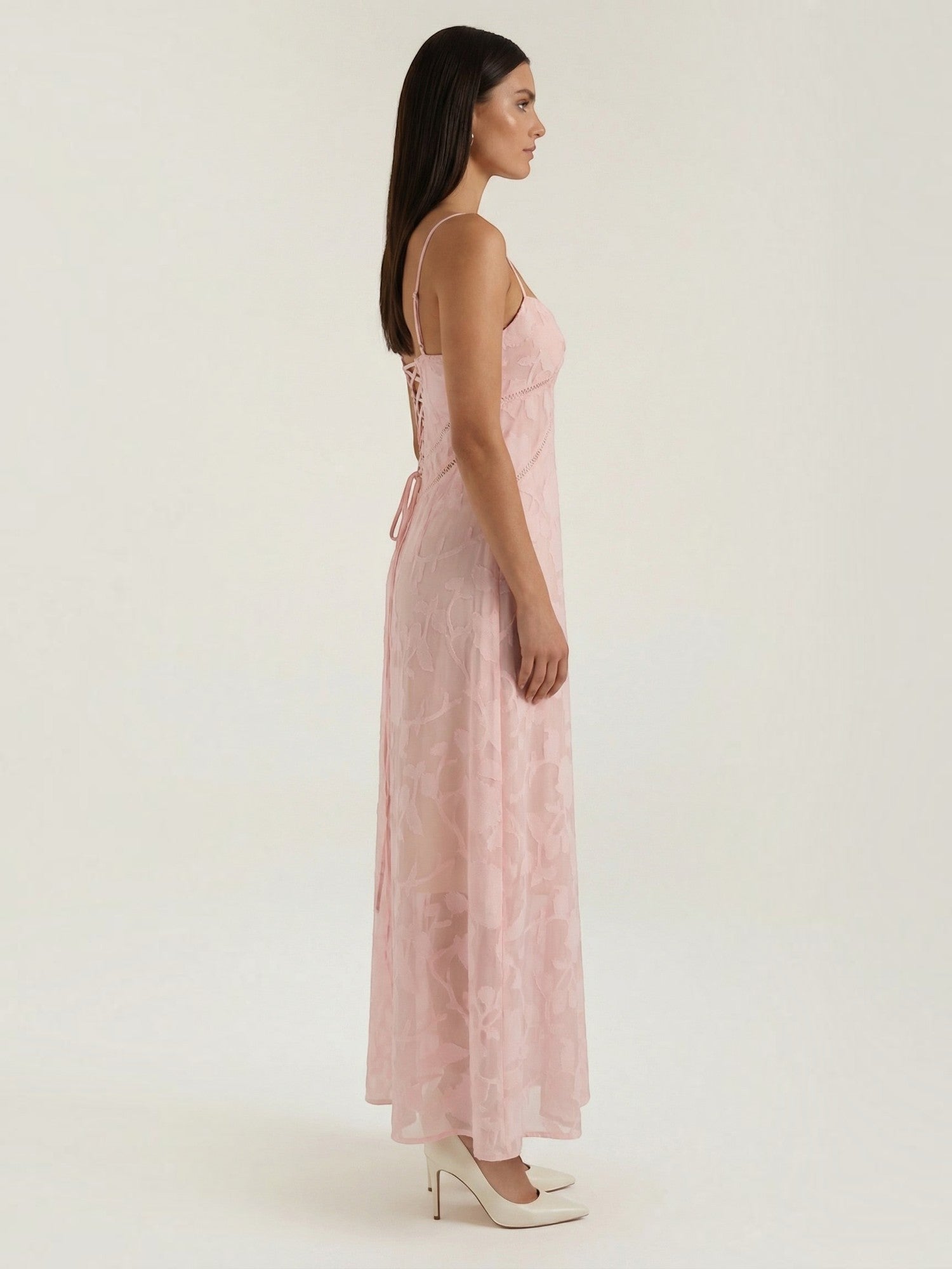 Robe femme longue décolleté cœur à fines bretelles – Image 10