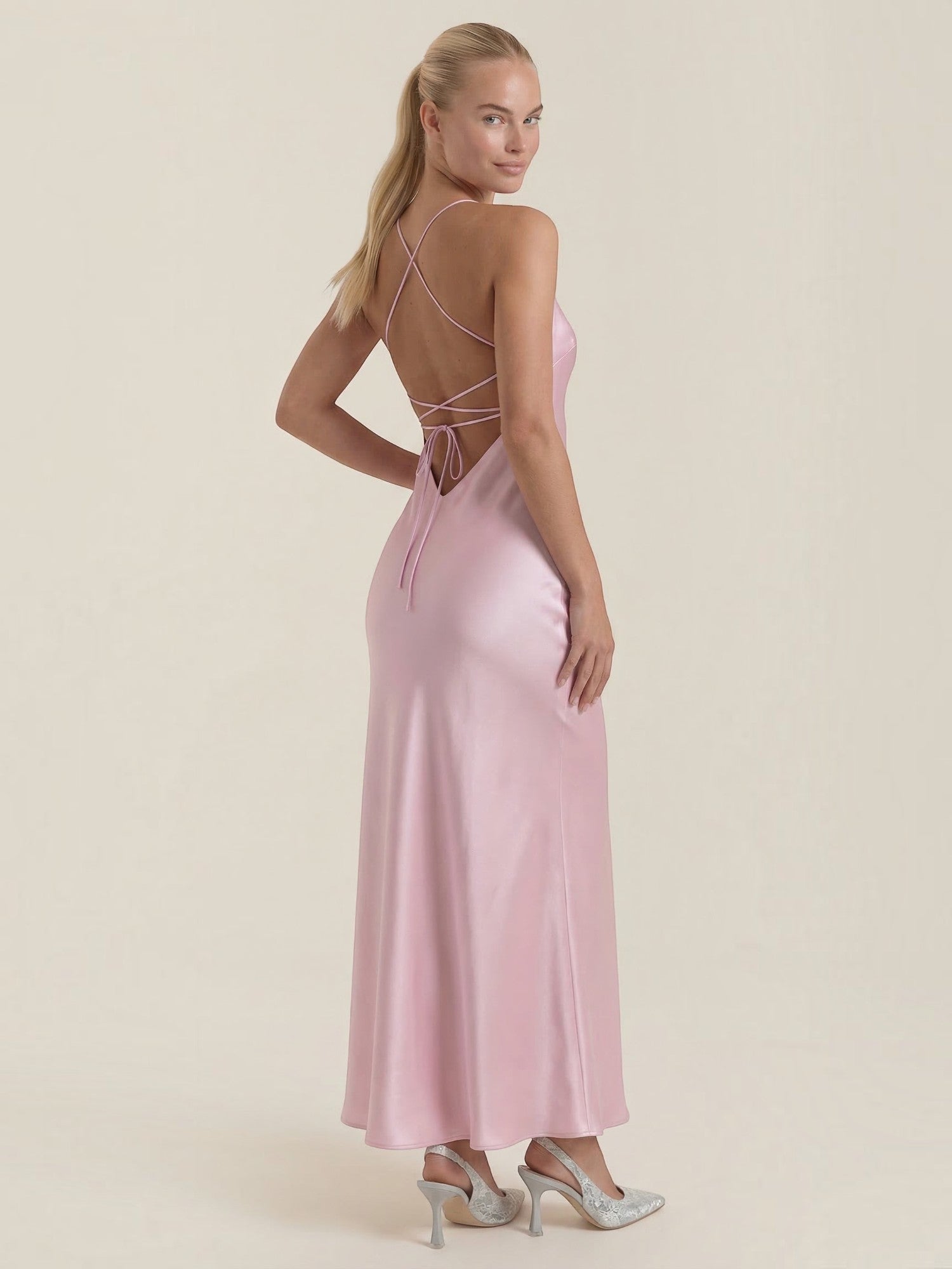 Robe femme de soirée décolleté V dos croisé fluide – Image 24