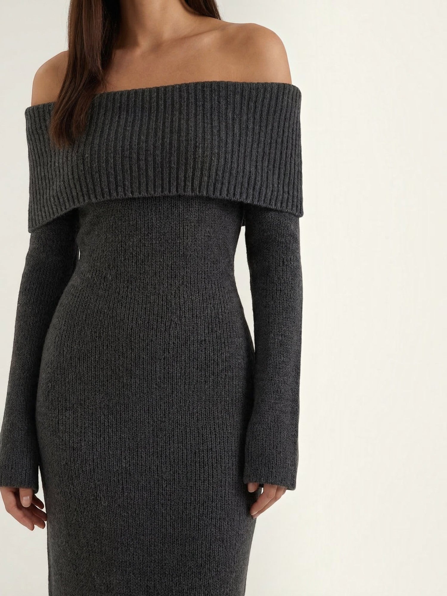 Robe femme maxi épaules dénudées maille douce – Image 9