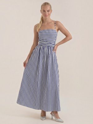Robe femme maxi rayée décolleté carré bretelles
