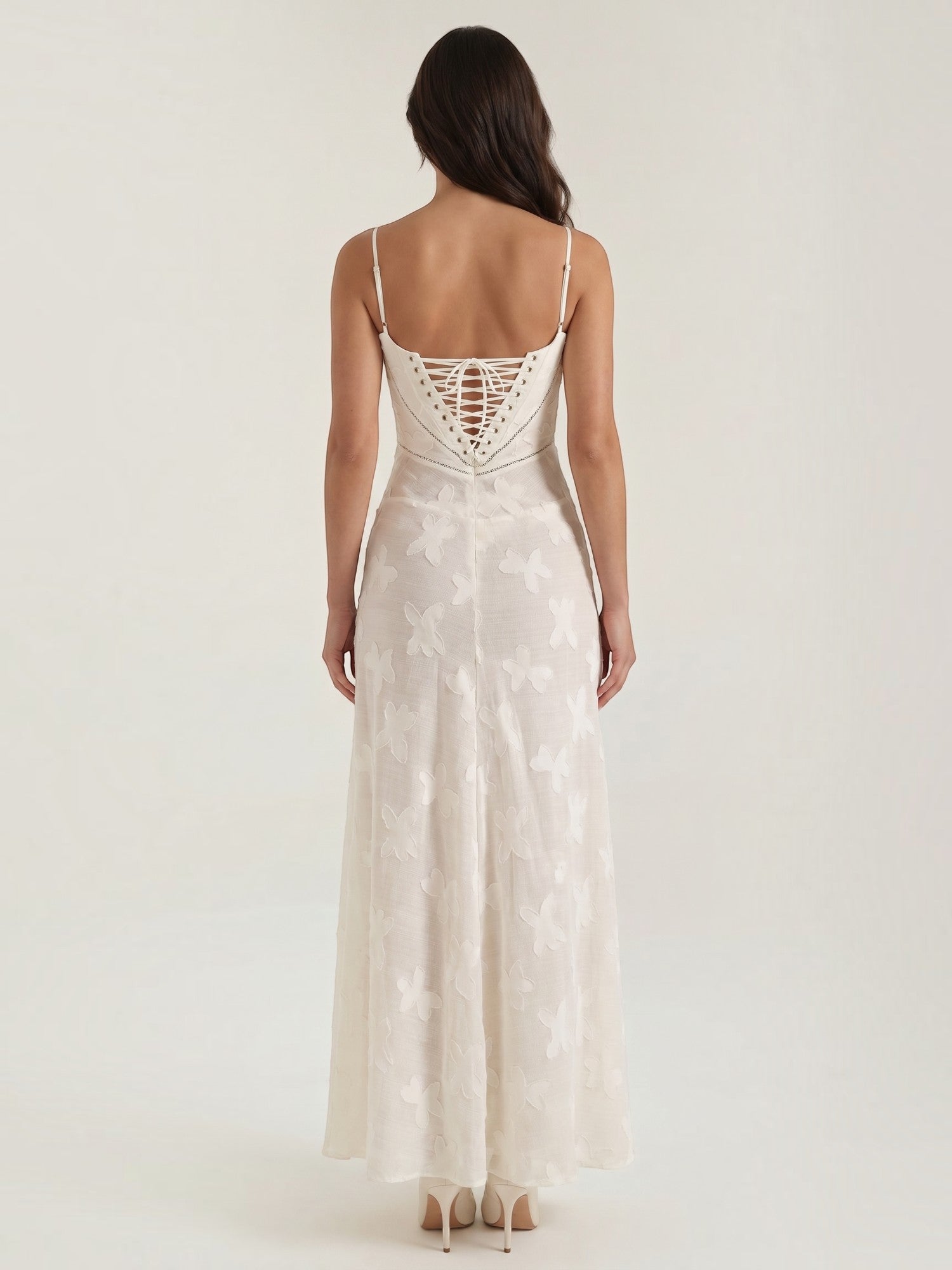 Robe femme longue décolleté cœur à fines bretelles – Image 8
