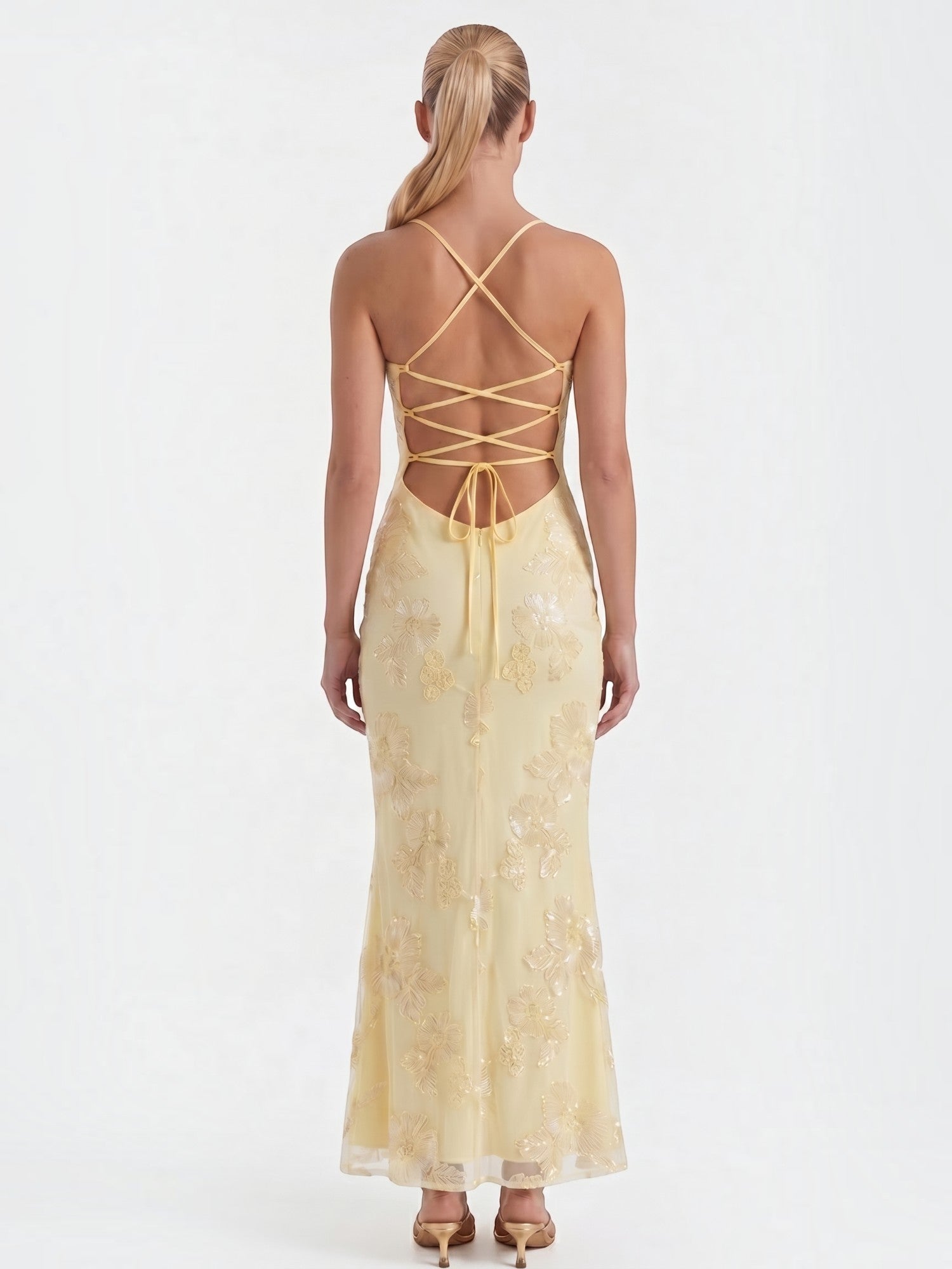 Robe femme décolleté cœur bretelles fines motif scintillant – Image 16