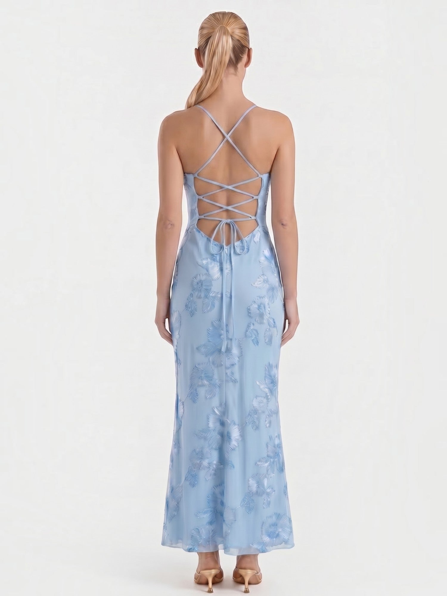 Robe femme décolleté cœur bretelles fines motif scintillant – Image 12