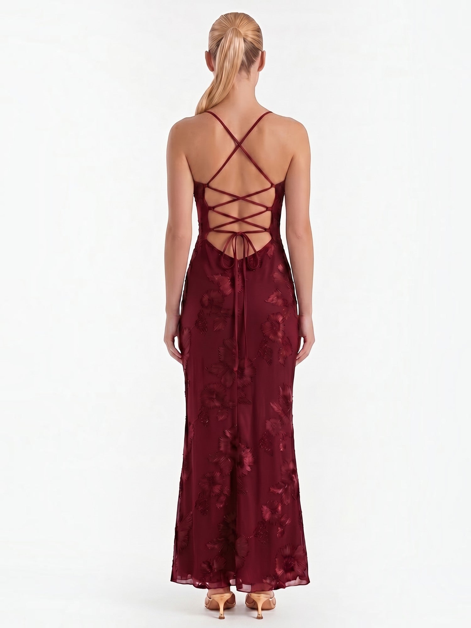 Robe femme décolleté cœur bretelles fines motif scintillant – Image 8