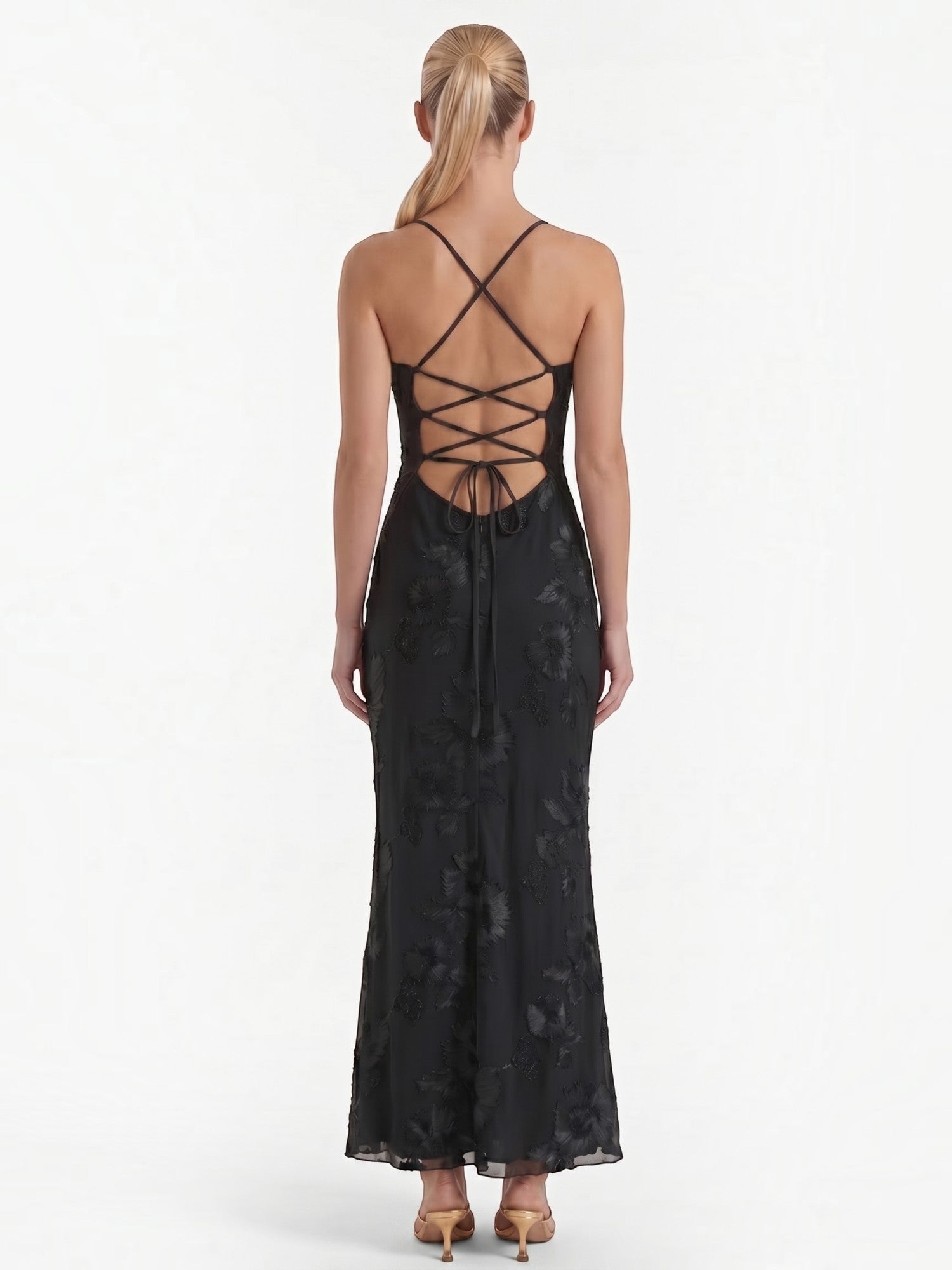 Robe femme décolleté cœur bretelles fines motif scintillant – Image 20